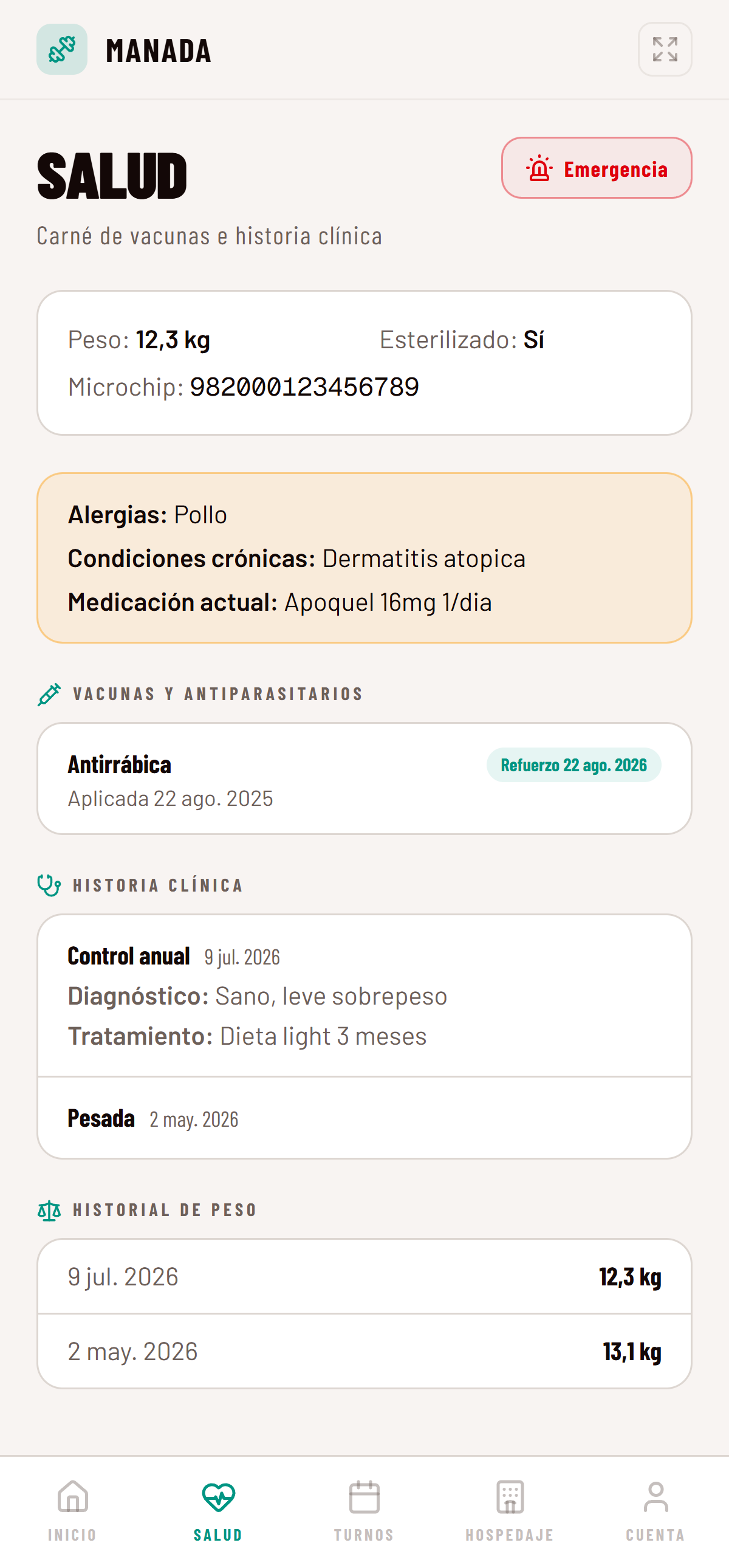 App del dueño, tab Salud: alergias destacadas, carné de vacunas y antiparasitarios, historia clínica e historial de peso